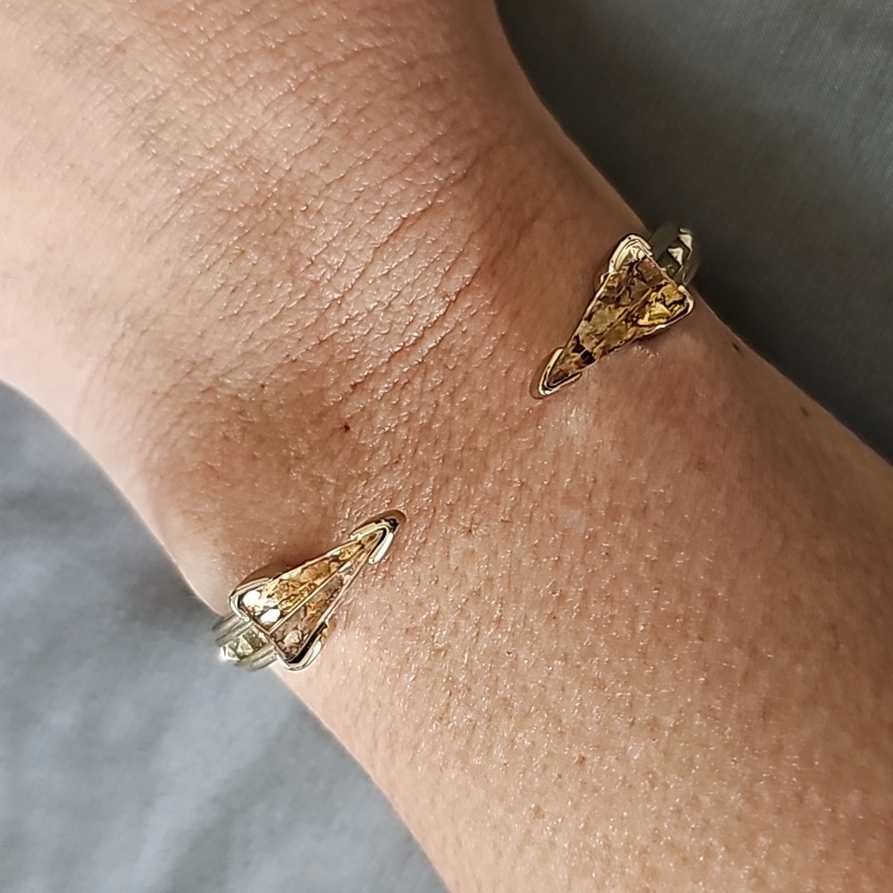 Kendra Scott Gold Cuff W/ Hinge Bracelet